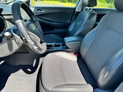 2011 Hyundai Sonata SE