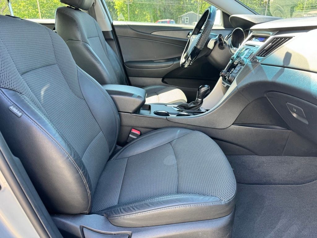 2011 Hyundai Sonata SE