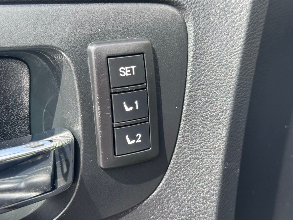 2019 Toyota Tundra Platinum 5.7L V8