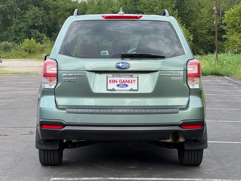 2017 Subaru Forester 2.5i