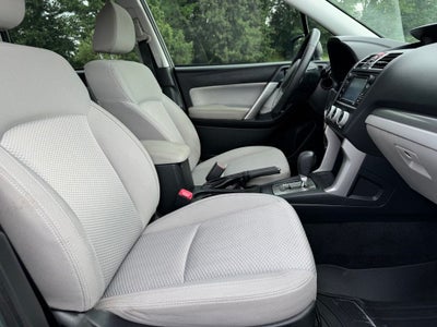 2017 Subaru Forester 2.5i