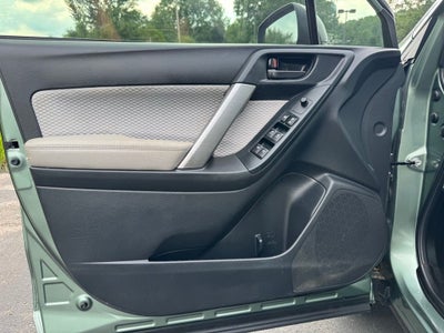 2017 Subaru Forester 2.5i