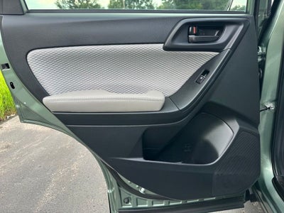 2017 Subaru Forester 2.5i