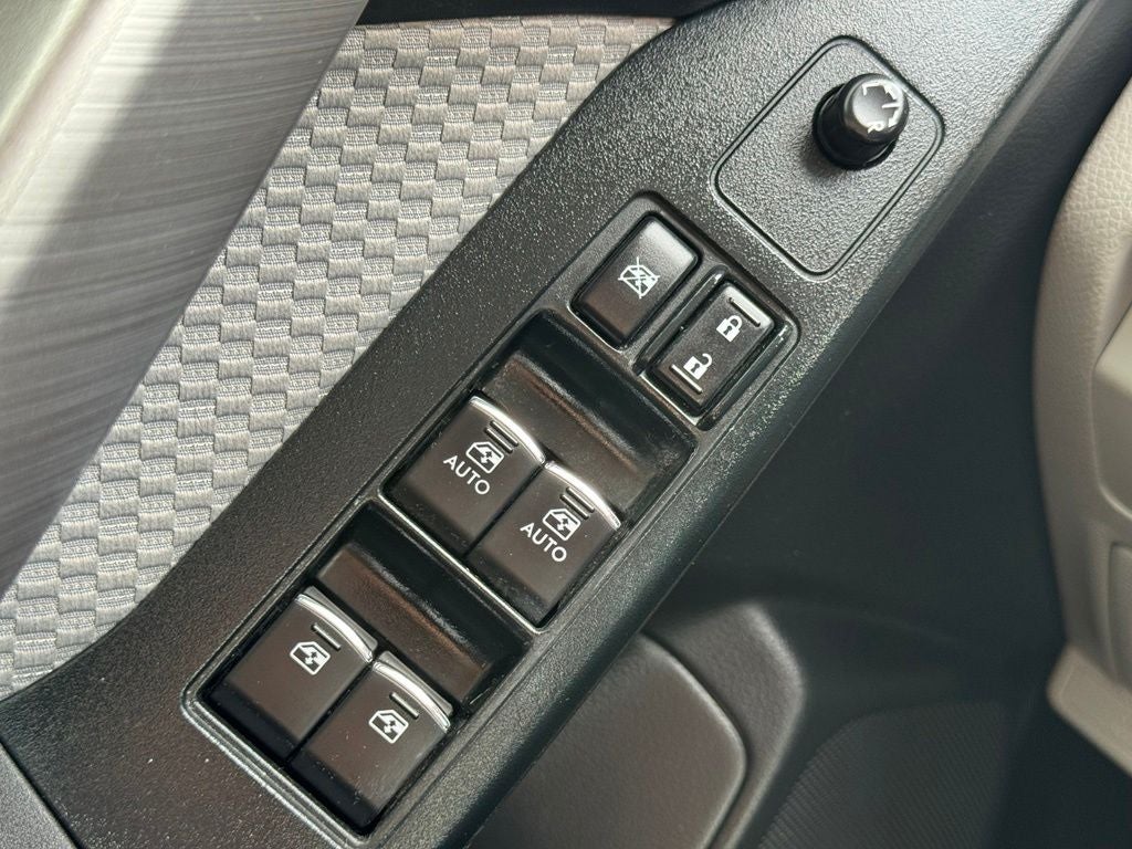 2017 Subaru Forester 2.5i