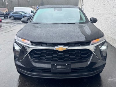 2025 Chevrolet Trax LS