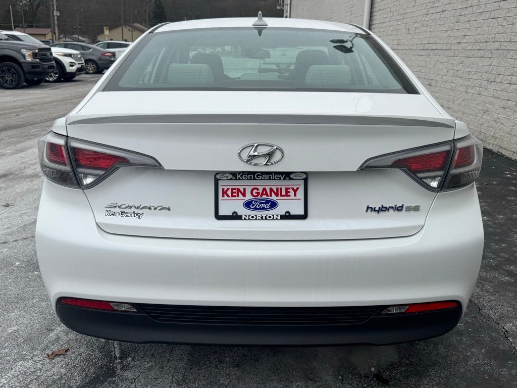 2017 Hyundai Sonata Hybrid SE