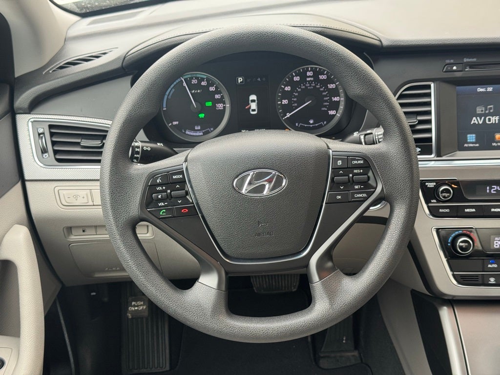 2017 Hyundai Sonata Hybrid SE