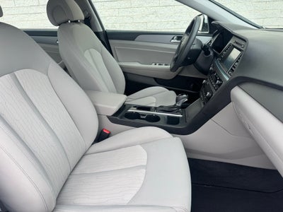 2017 Hyundai Sonata Hybrid SE