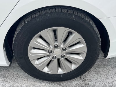 2017 Hyundai Sonata Hybrid SE