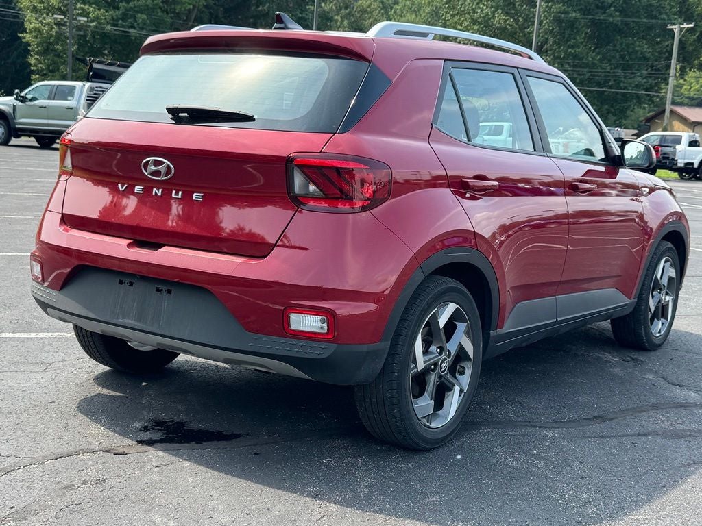 2021 Hyundai Venue SEL