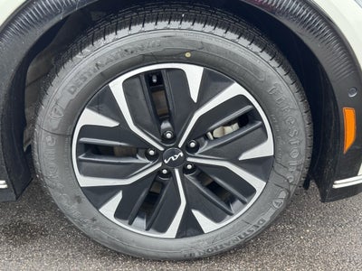 2022 Kia EV6 Wind