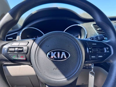 2016 Kia Sedona LX