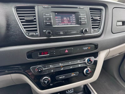 2016 Kia Sedona LX