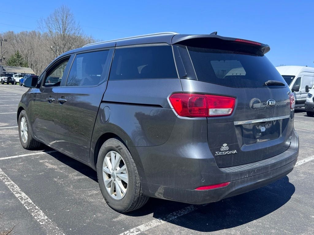 2016 Kia Sedona LX
