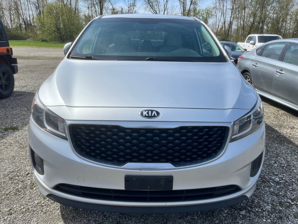Used 2016 Kia Sedona LX with VIN KNDMB5C16G6198653 for sale in Barberton, OH