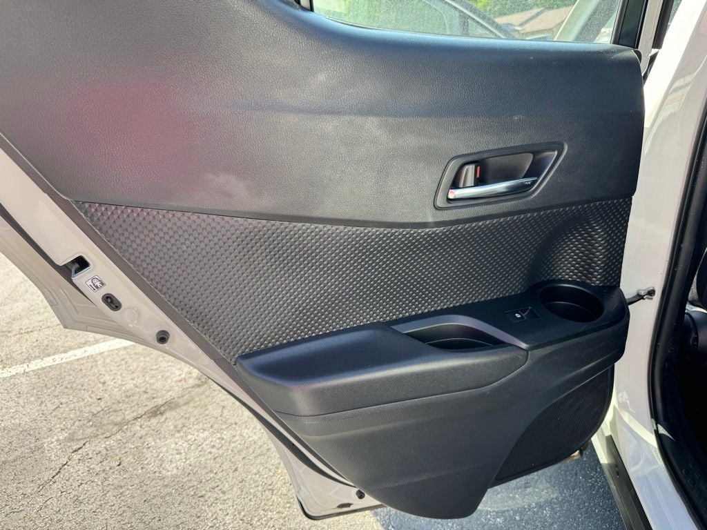 2018 Toyota C-HR XLE Premium