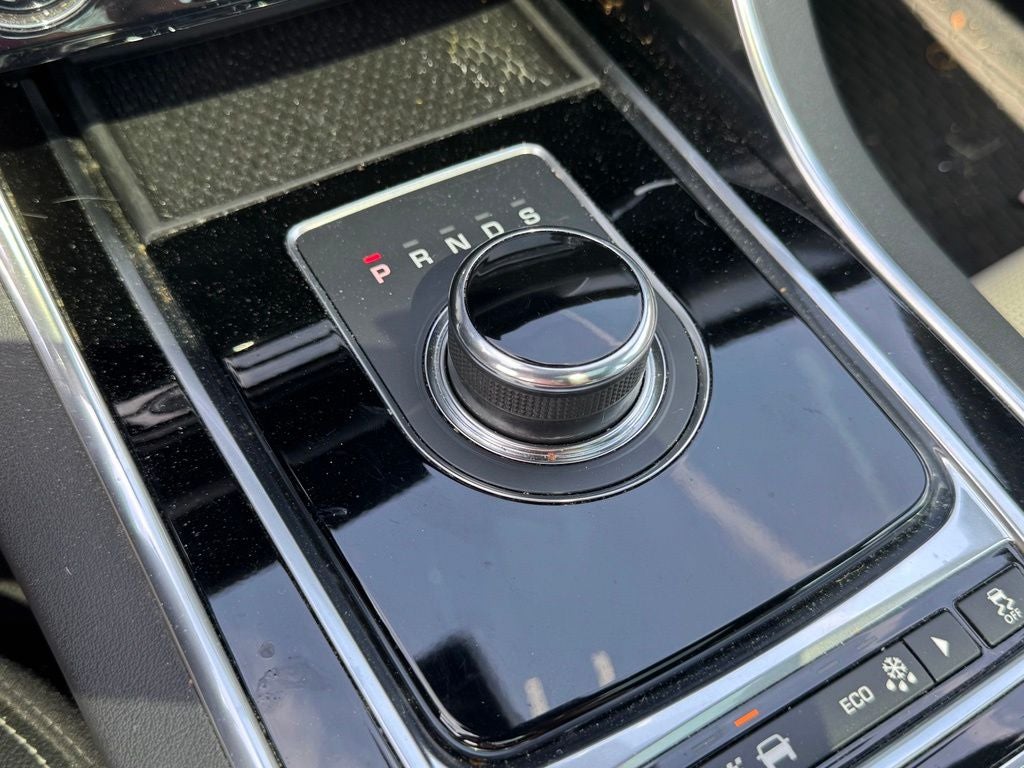 2017 Jaguar XF 35t R-Sport