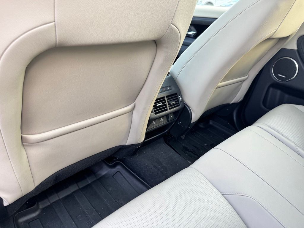 2024 Land Rover Discovery Sport S