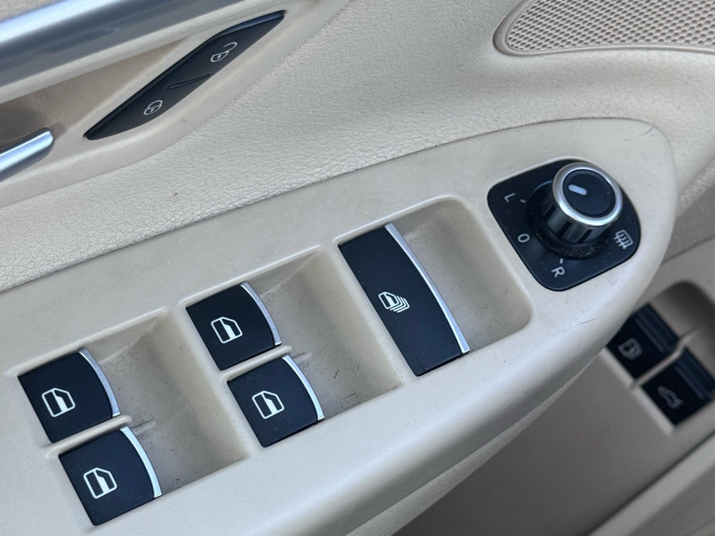 2013 Volkswagen Eos Komfort Edition