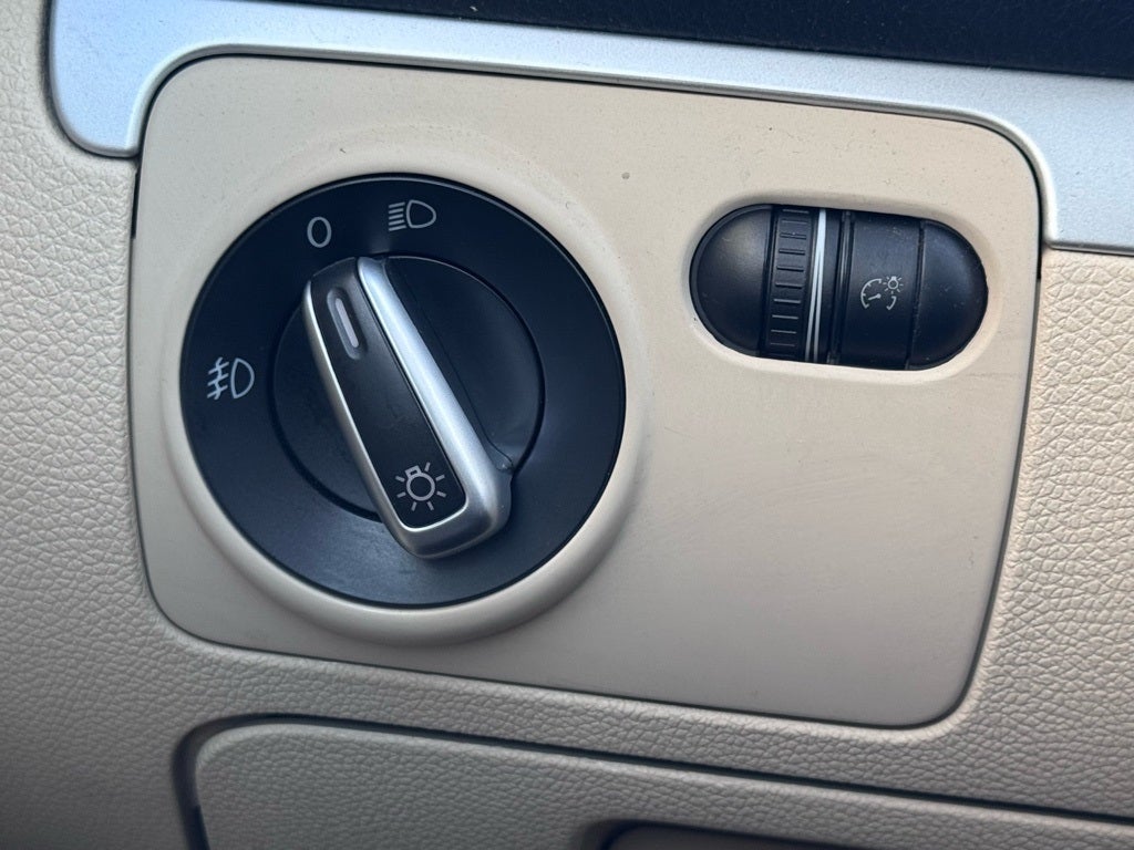 2013 Volkswagen Eos Komfort Edition