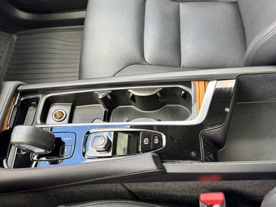 2024 Volvo XC90 Recharge Plug-In Hybrid T8 Plus Bright Theme 7 Passenger